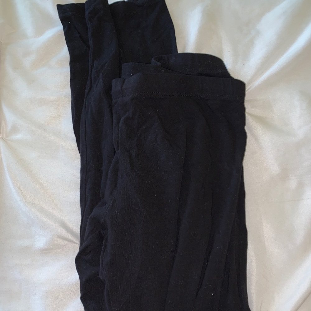 Black leggings